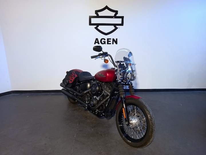 moto Harley occasion SOFTAIL STREET BOB 1745