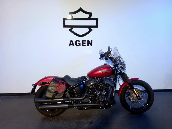 moto Harley occasion SOFTAIL STREET BOB 1745