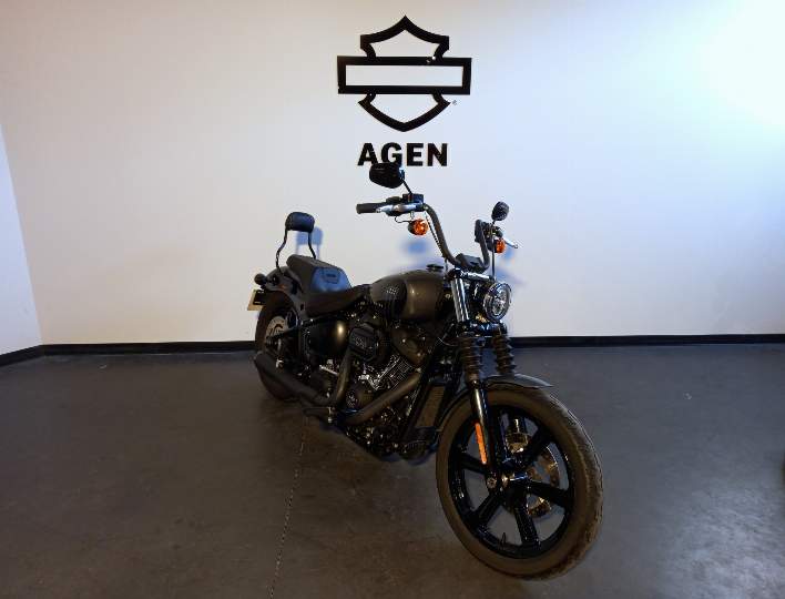 moto Harley occasion SOFTAIL STREET BOB 1868