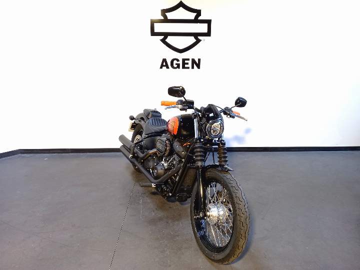 moto Harley occasion SOFTAIL STREET BOB 1868