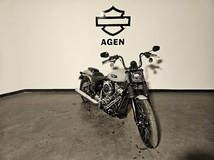 moto Harley occasion SOFTAIL STREET BOB 1923