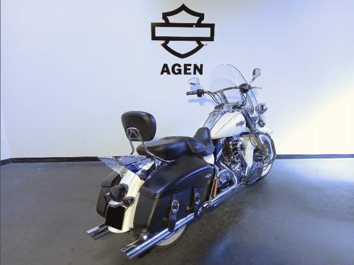 moto Harley occasion TOURING ROAD KING 1690 CLASSIC