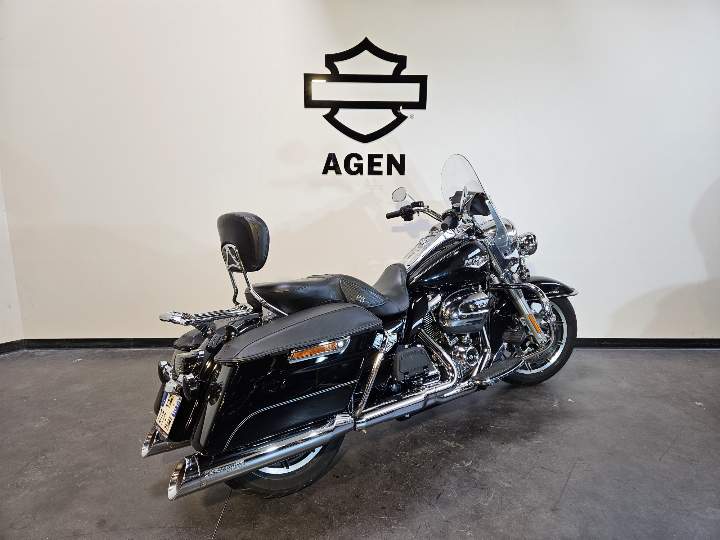moto Harley occasion TOURING ROAD KING 1745