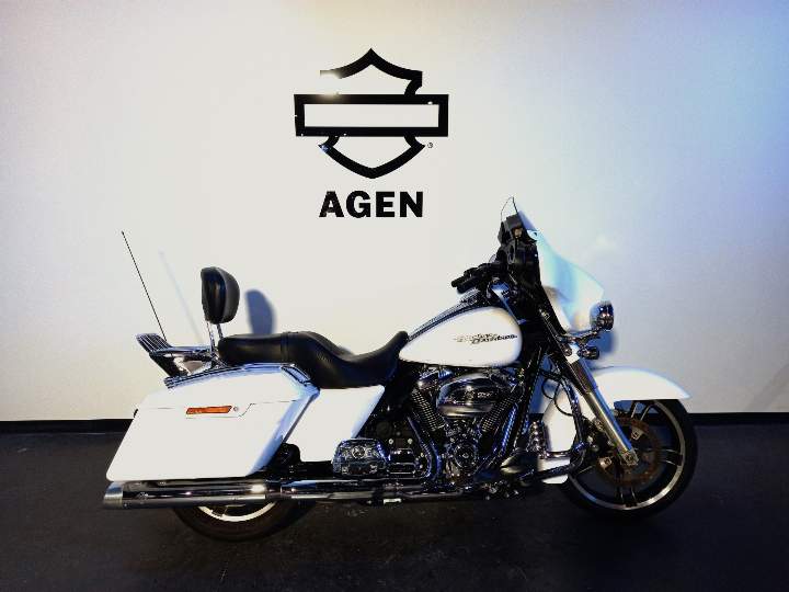 moto Harley occasion TOURING STREET GLIDE 1745 SPECIAL