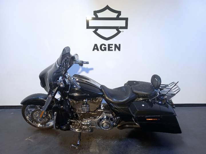 moto Harley occasion TOURING STREET GLIDE 1800 CVO