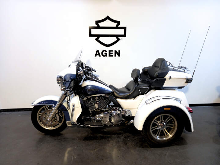 moto Harley occasion TRIKE TRI GLIDE 1690 ULTRA