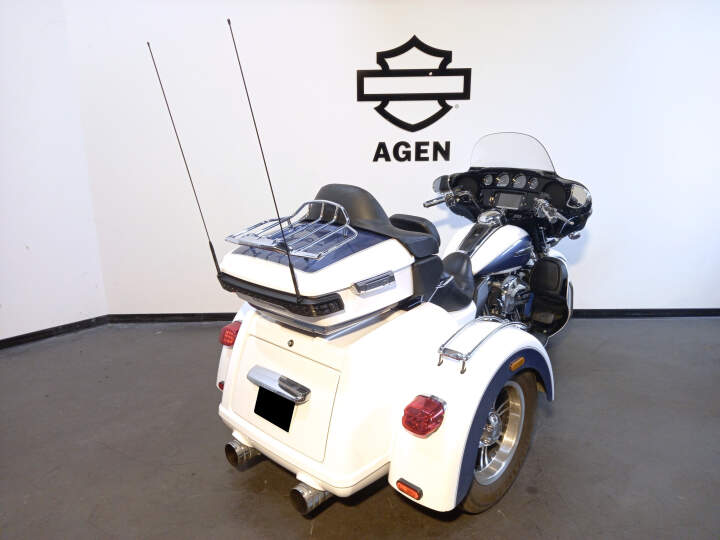 moto Harley occasion TRIKE TRI GLIDE 1690 ULTRA