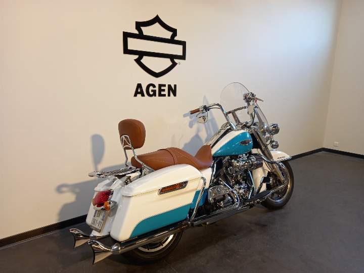 moto Harley occasion TOURING ROAD KING 1690