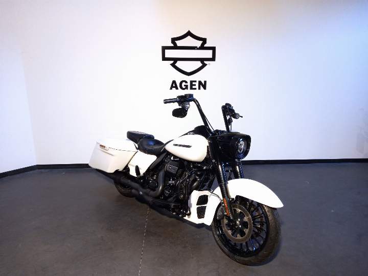 moto Harley occasion TOURING ROAD KING 1868 SPECIAL